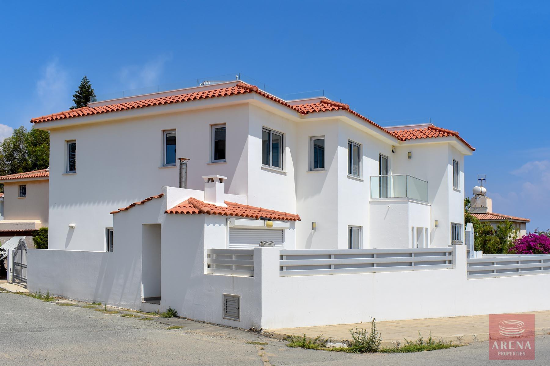 5 Bed Villa in Kapparis for sale