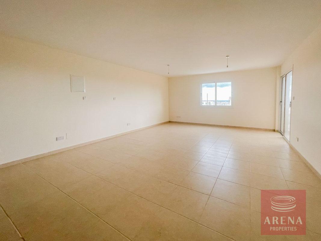 1 bed apt in Kapparis - living area