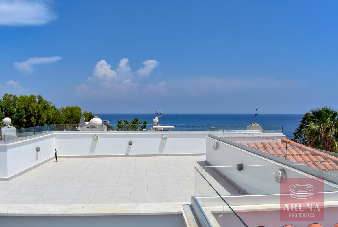 5 Bed Villa in Kapparis - sea views