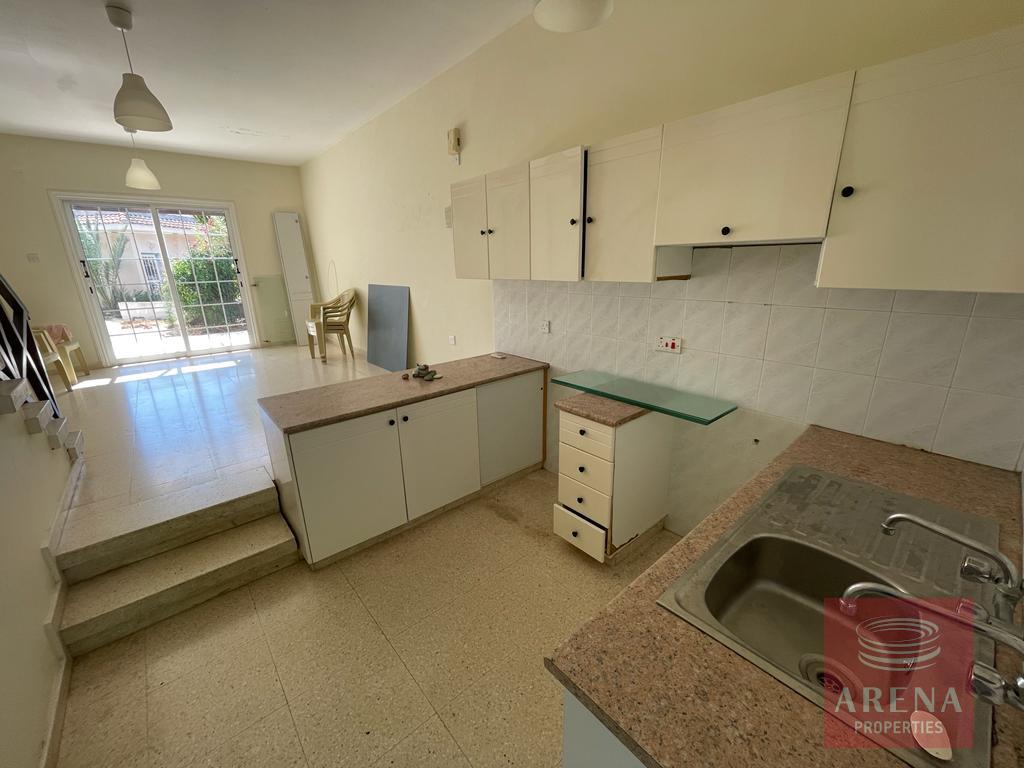 Semi-detached villa in Pervolia -kitchen