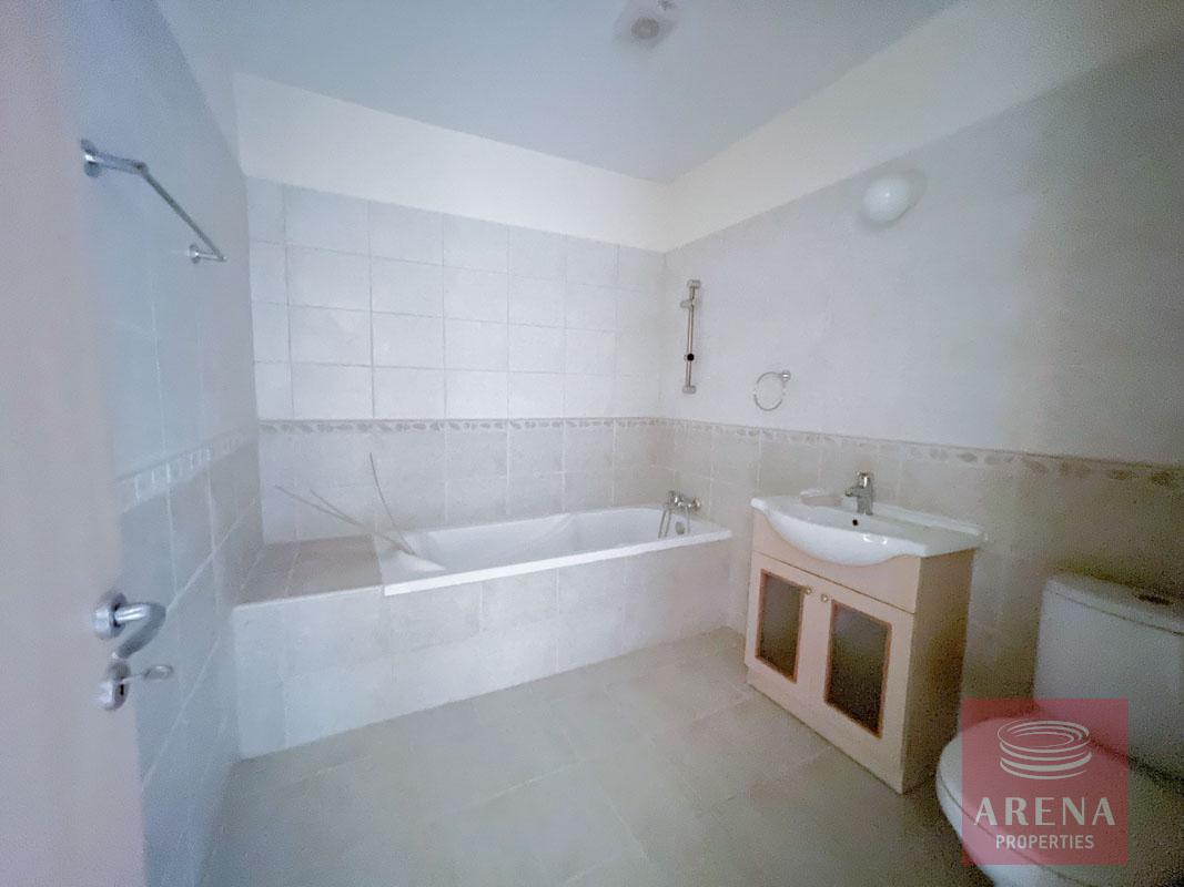 1 bed apt in Kapparis - bathroom