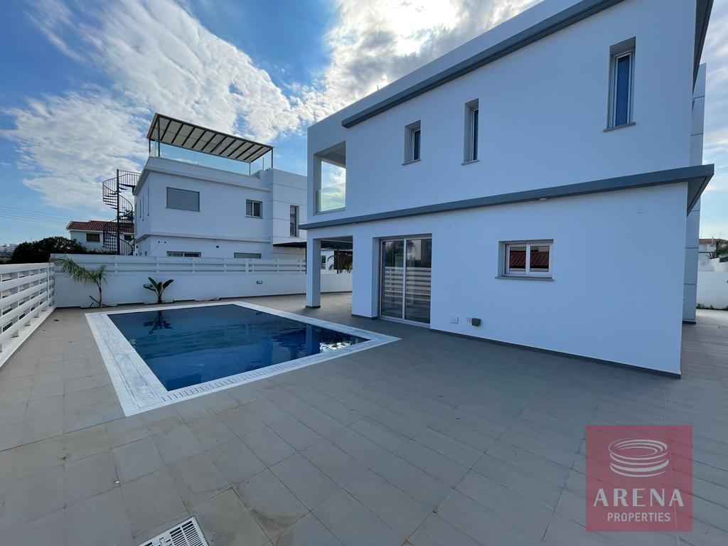 4 BED VILLA IN KAPPARIS FOR SALE
