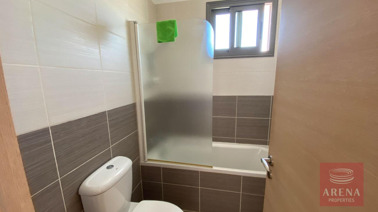 Apartment in Ayia Triada for sale - bathroom