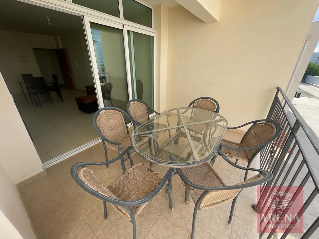 1 bed flat in Paralimni - balcony