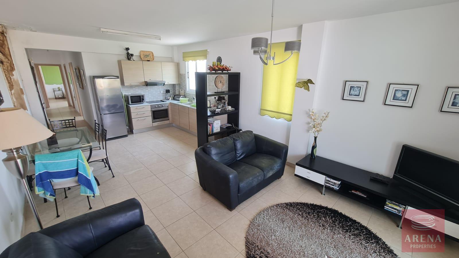 3 bed apt in pernera - living area