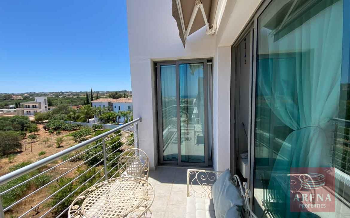 Apartment in Ayia Triada for sale - balcony