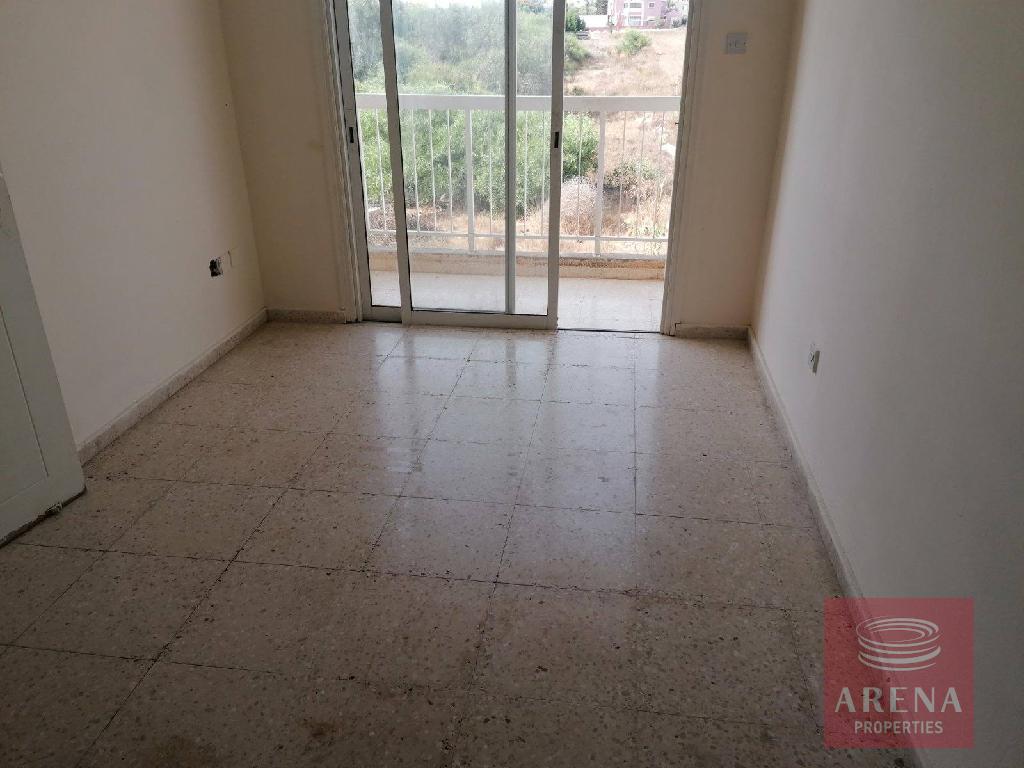 Paralimni 1 bed apt for sale - living area