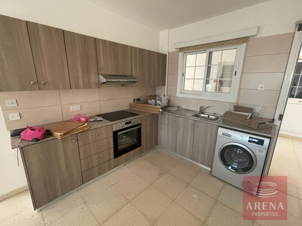 2 Bed Apt for rent in Paralimni - kitchen