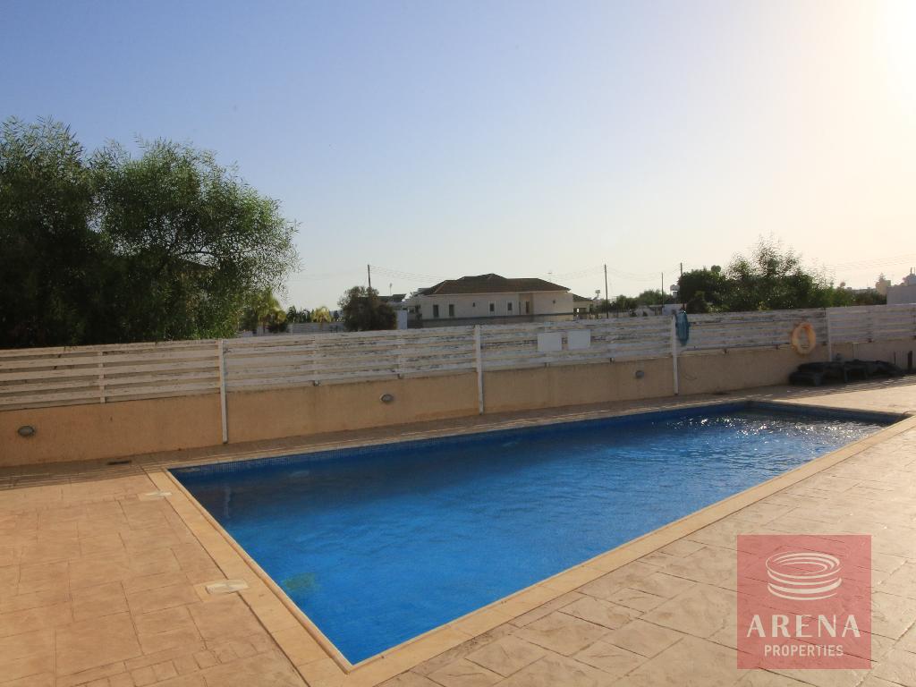 Ground Floor apartment in PARALIMNI - COMMUNAL POOL