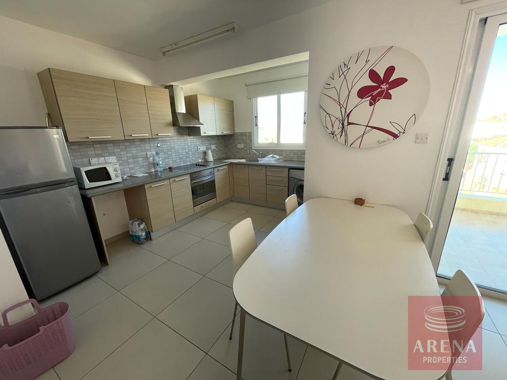 2 Bed Penthouse for rent in Pernera - kitchen