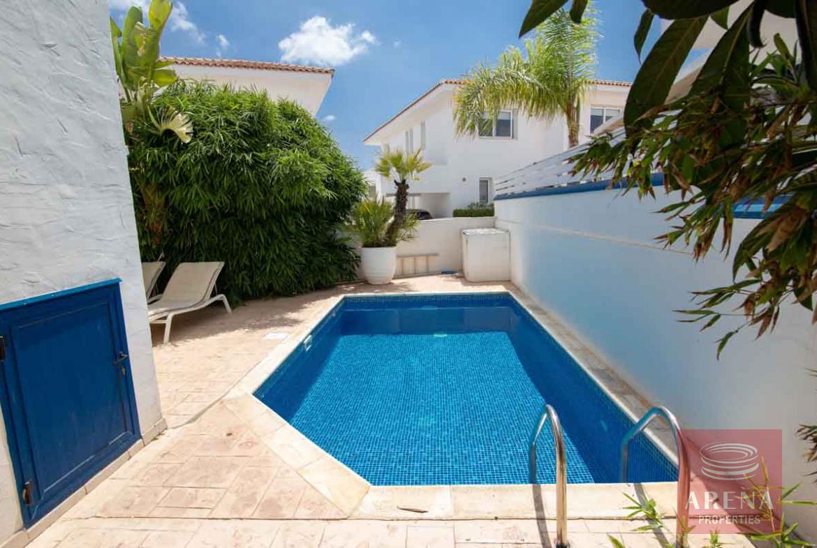 4 bed villa in Ayia Triada - pool