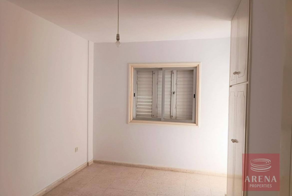 Ground Floor apartment in Paralimni to buy