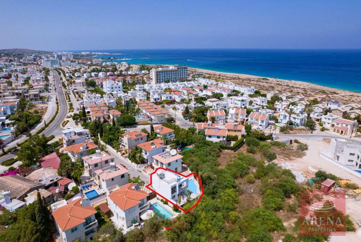 villa in cape greco - to buy
