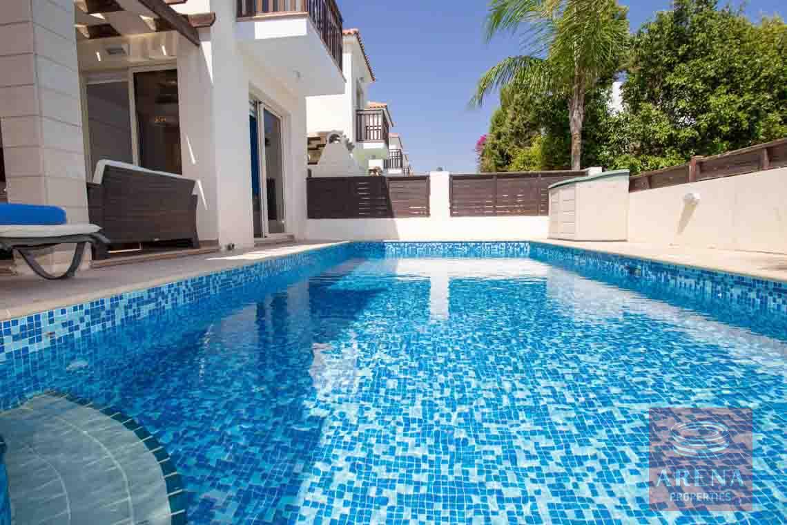 villa for sale in Kapparis - pool