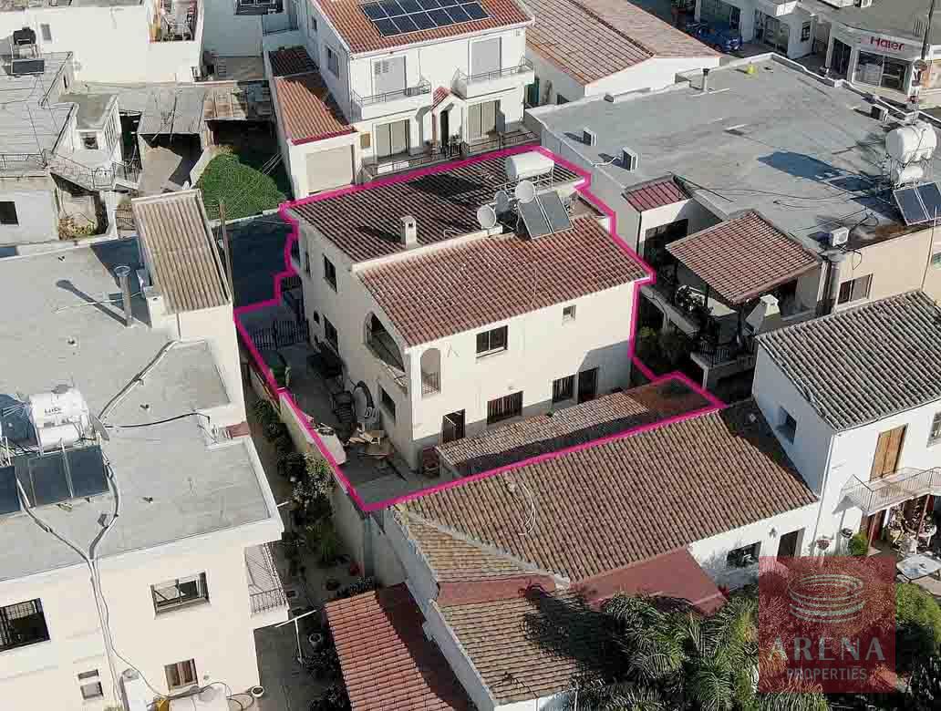 4 BED HOUSE IN ARADIPPOU TO BUY