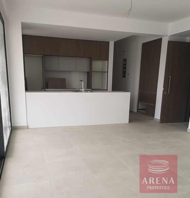 new 2 bed apt in Drosia for sale