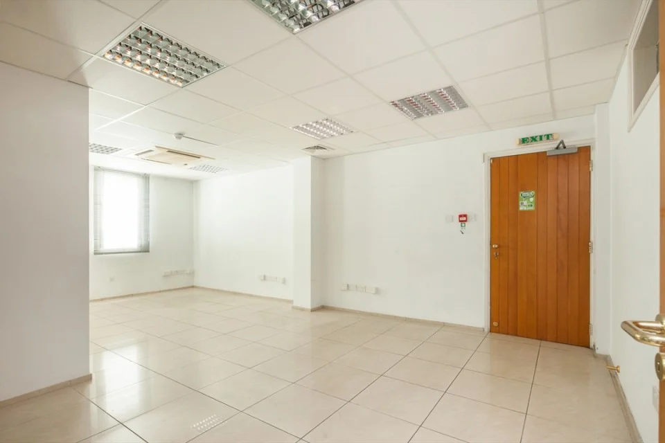 OFFICE IN LARNACA FOR SALE