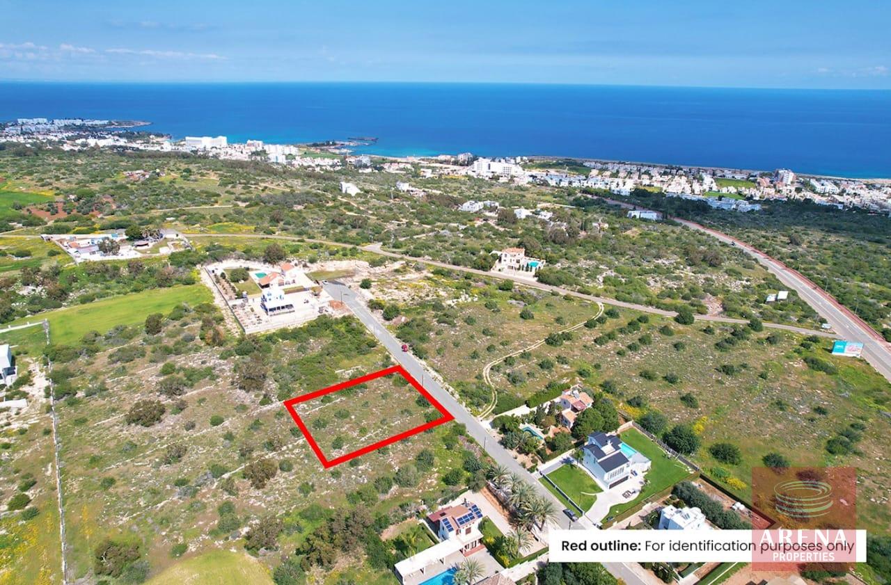 land in cape greco to buy