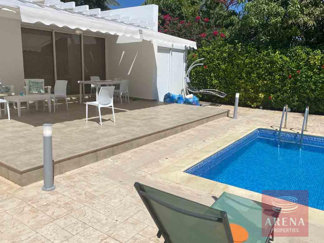 3 bed bungalow in Pervolia for sale