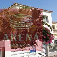 villa for rent in Pernera