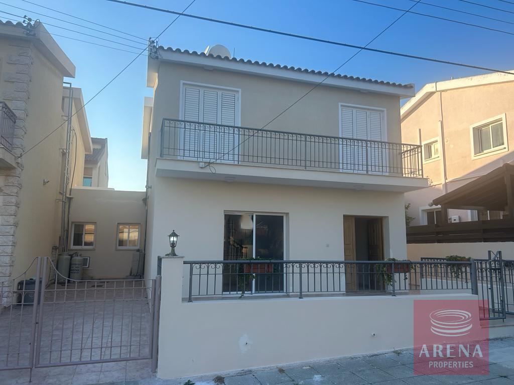1 3 BED HOUSE IN KRASA 7678 1