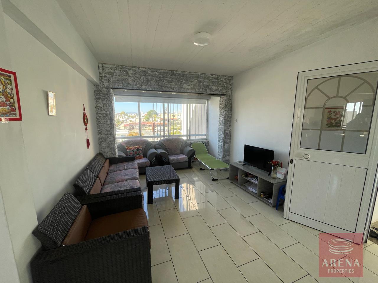 3 bed apt for sale in Larnaca