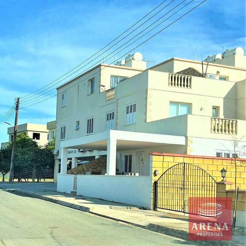 1-2-BED-APT-IN-DERYNIA-7407-1