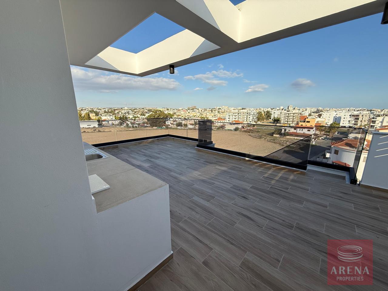 1-2-BED-PENTHOUSE-ARADIPPOU-8996-1