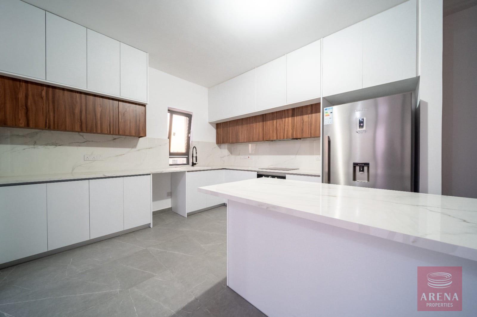 1-2-BED-PENTHOUSE-LARNACA-10425-12-2