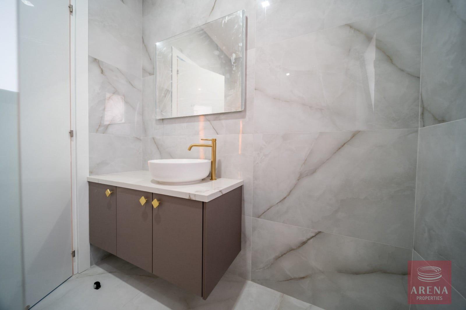 1-2-BED-PENTHOUSE-LARNACA-10425-5-2