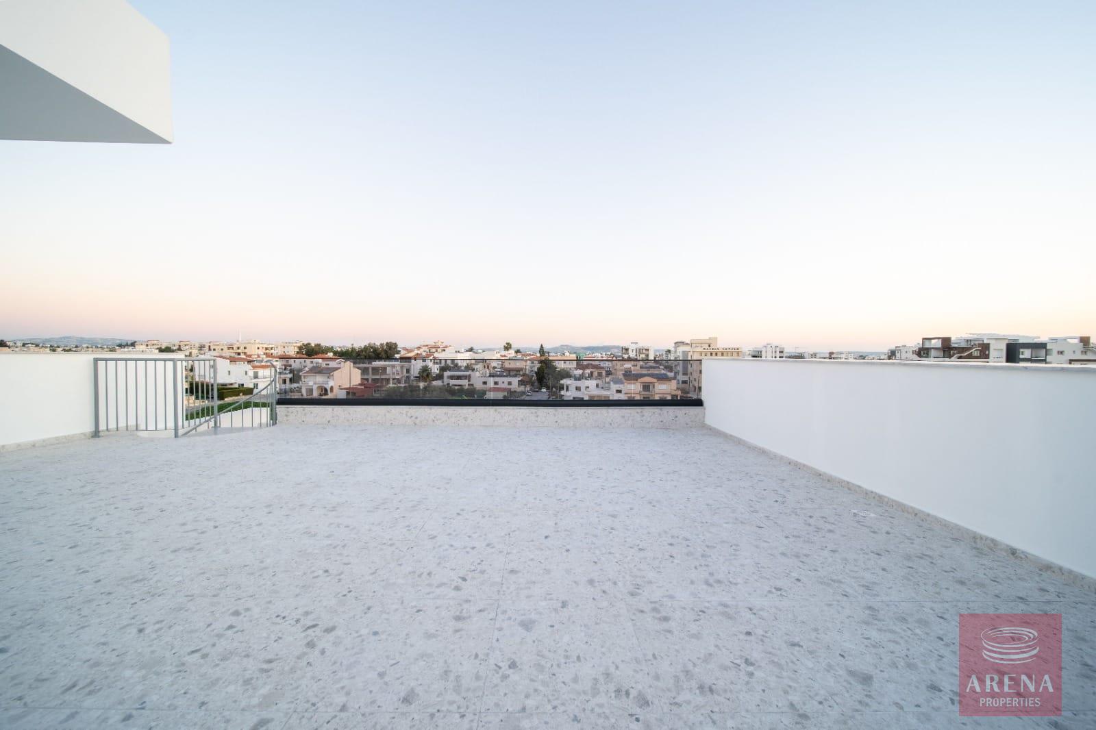 1-2-BED-PENTHOUSE-LARNACA-10425-9-2