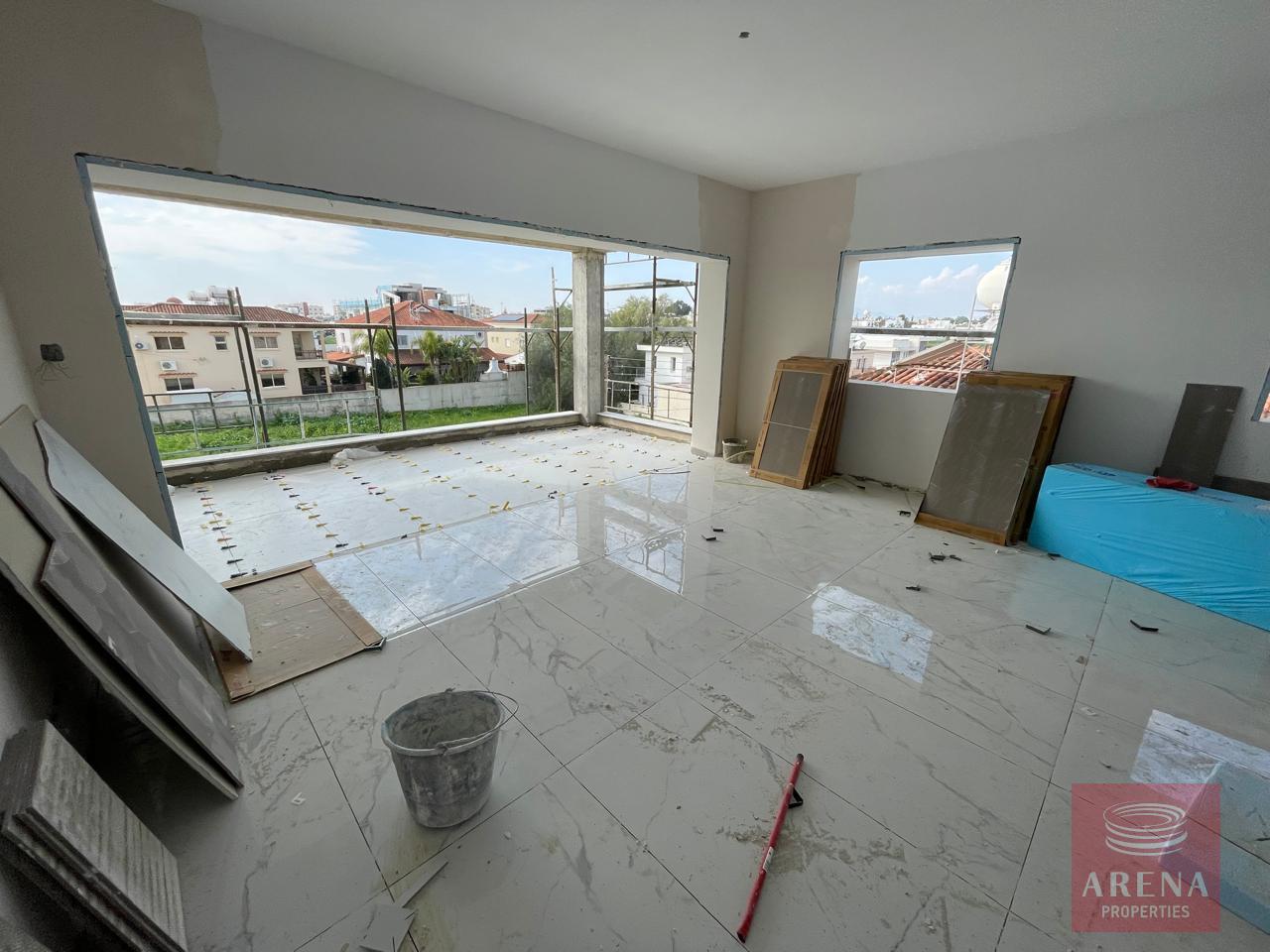 1-2-BED-PENTHOUSE-LIVADIA-9309