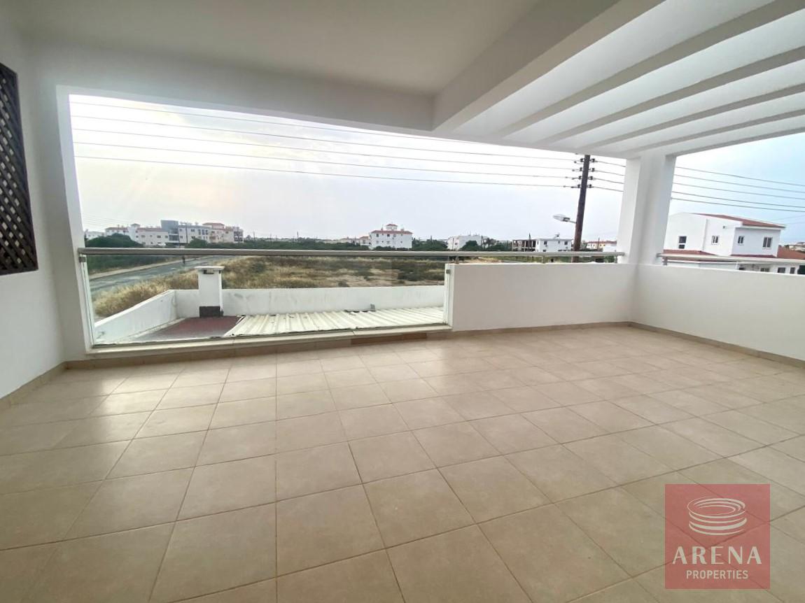 1-2-bed-apt-for-rent-in-paralimni-8053-2