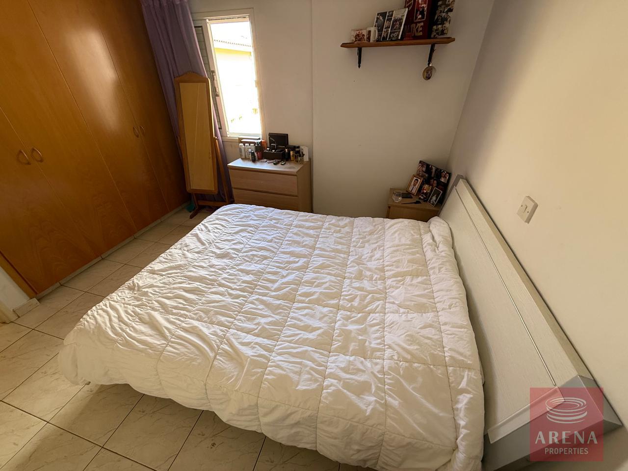 1-3-BED-APT-PARALIMNI-10039-5-3