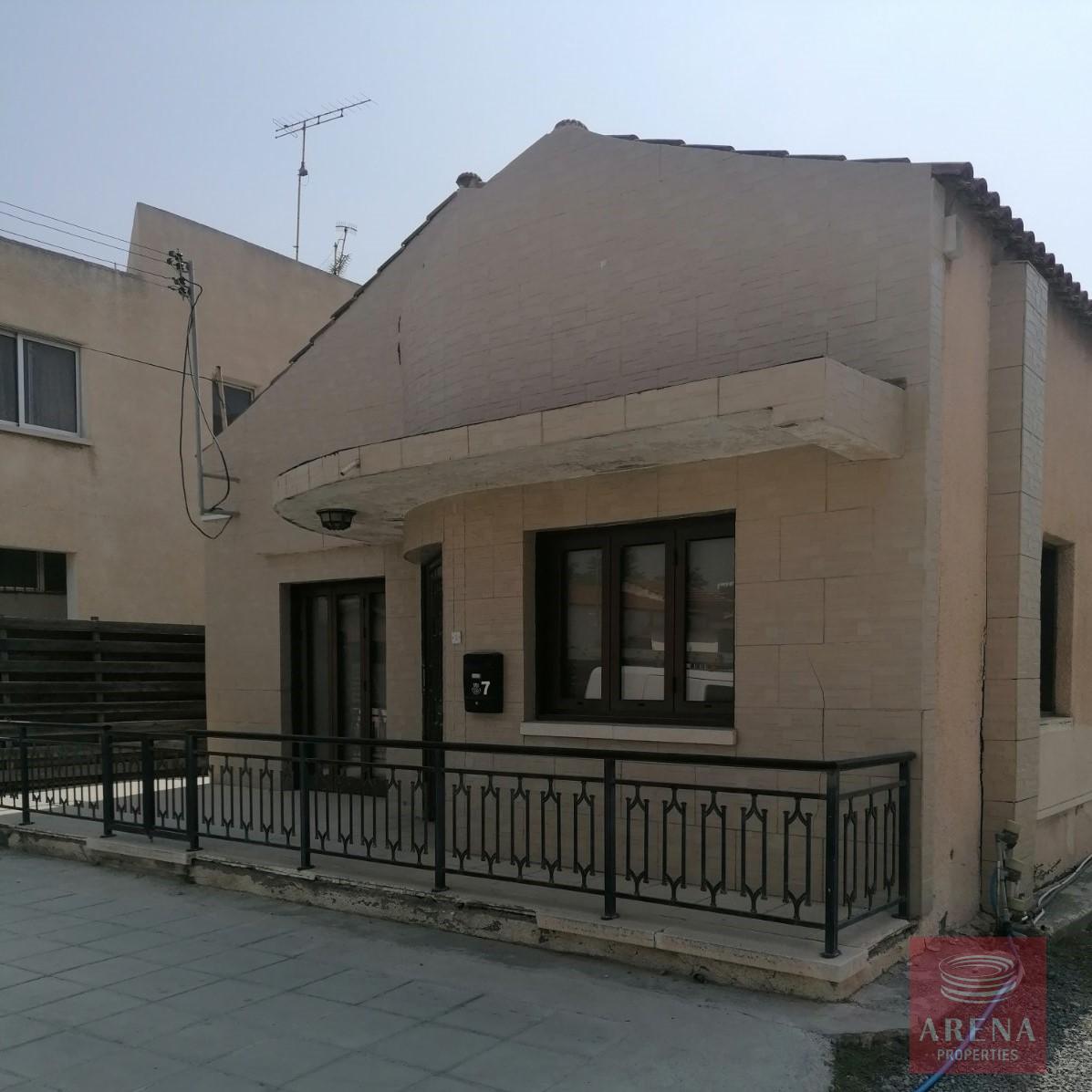 1-3-BED-BUNGALOW-CHRYSOPOLITISSA-7168-2