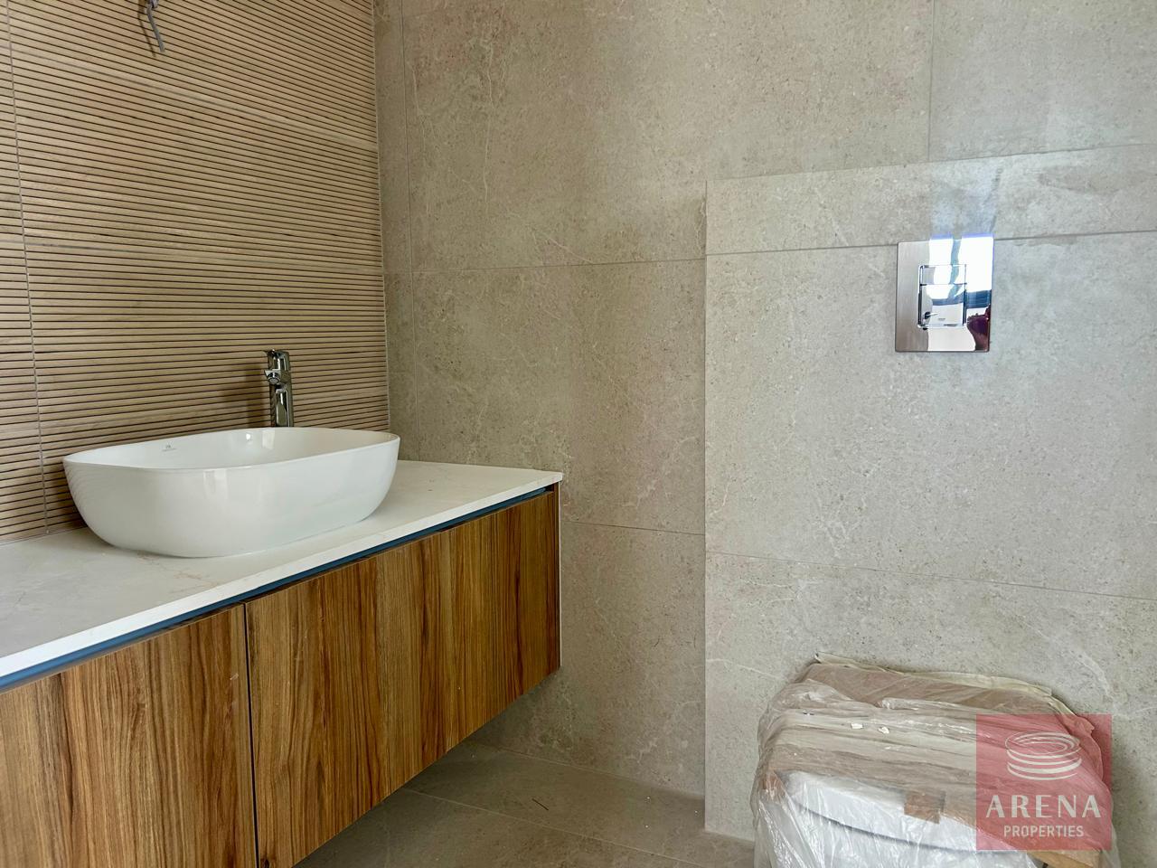 1-3-BED-VILLA-7136-16