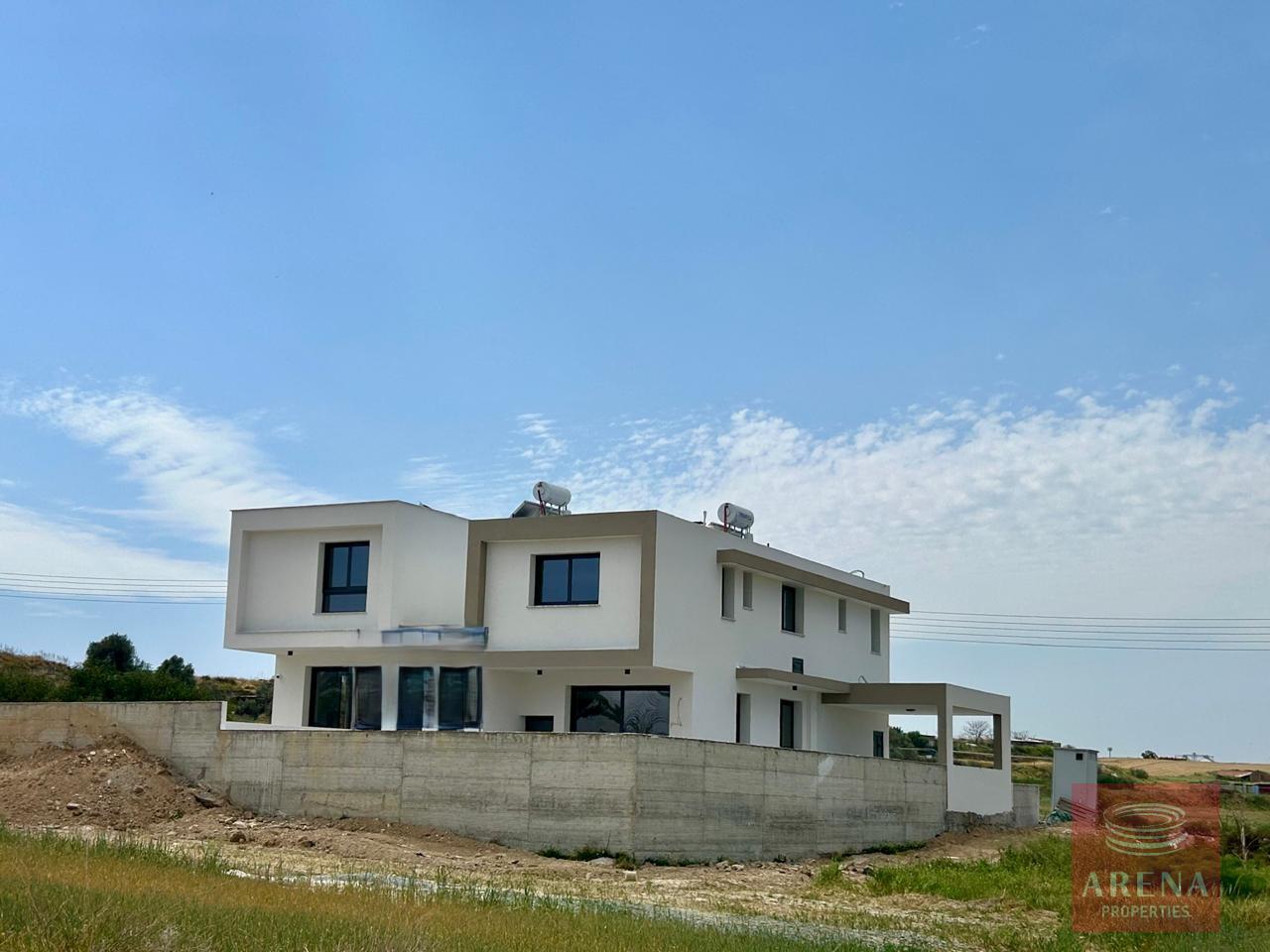 1-3-BED-VILLA-7136-19