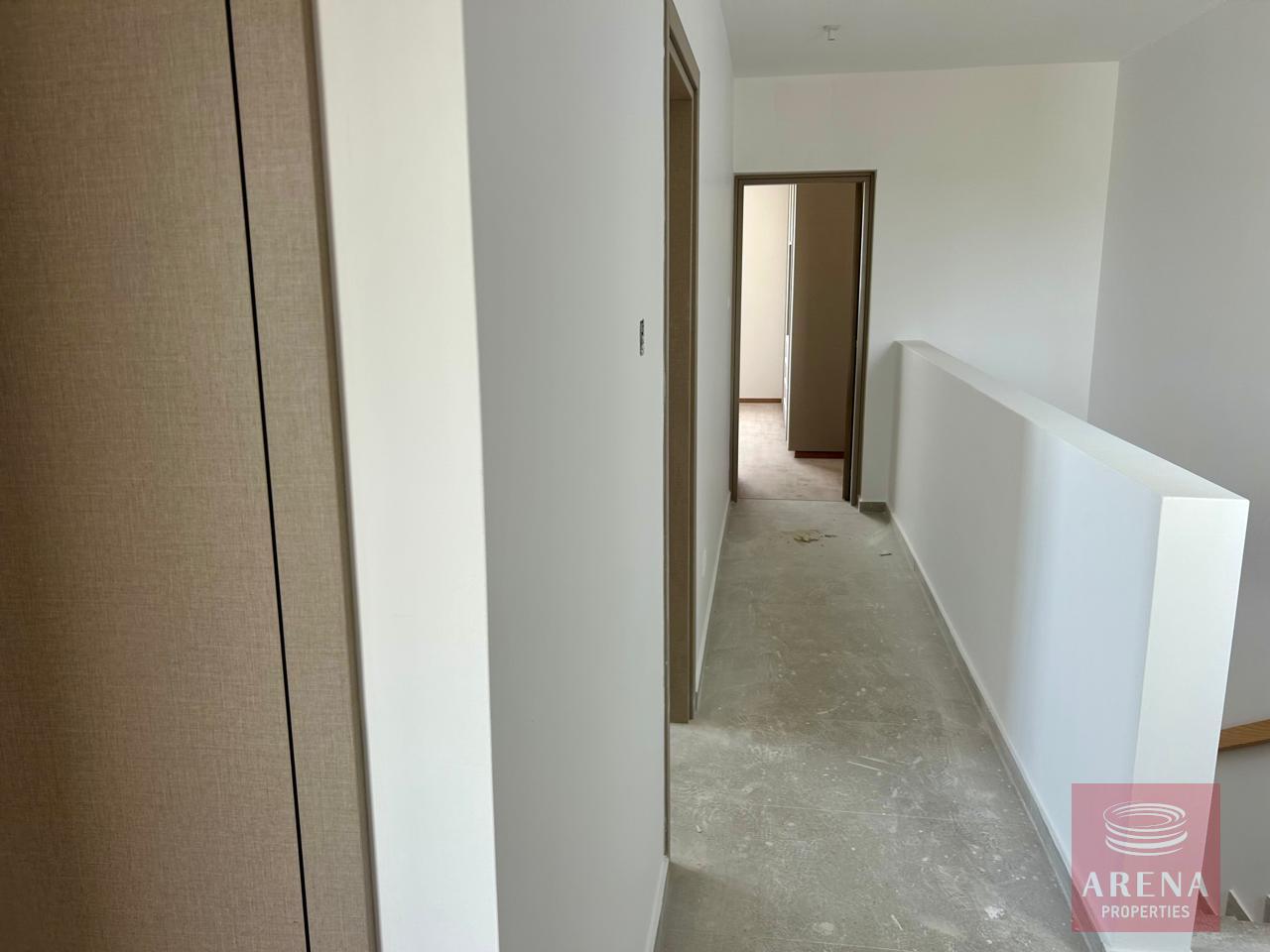 1-3-BED-VILLA-7136-8