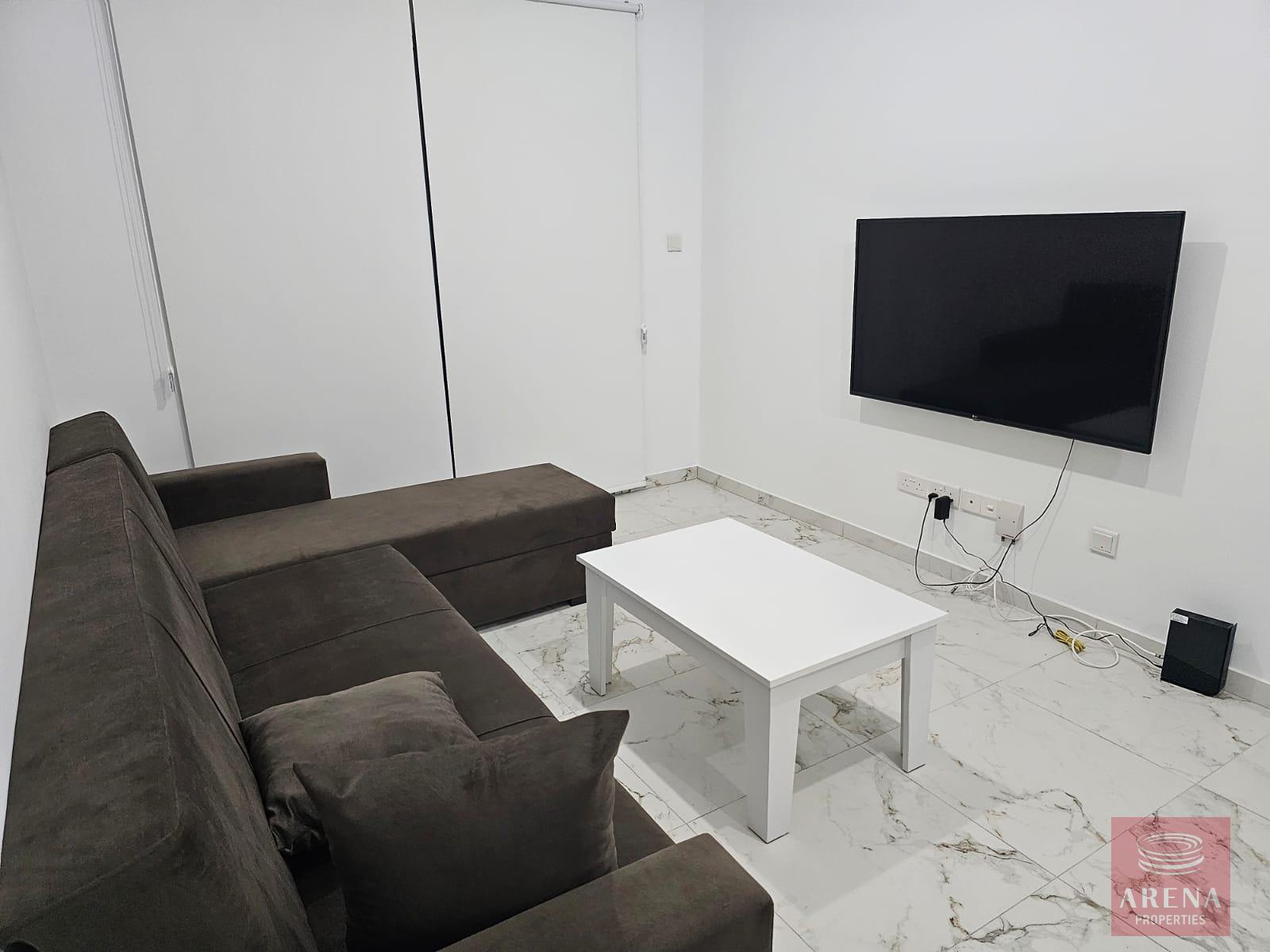 1-APT-KAMARES-10160-5-5