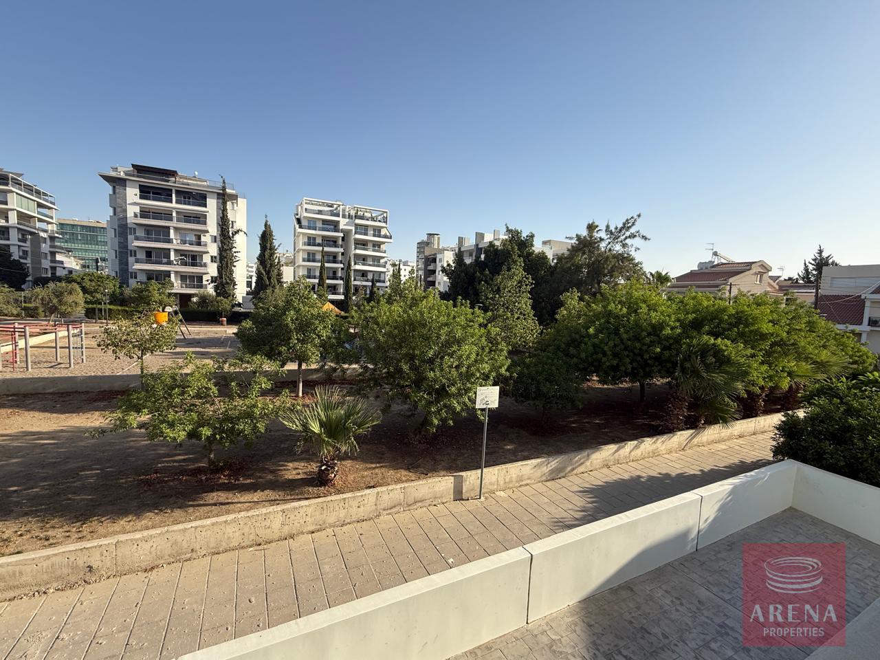 1-APTS-DROSIA-10177-9-5