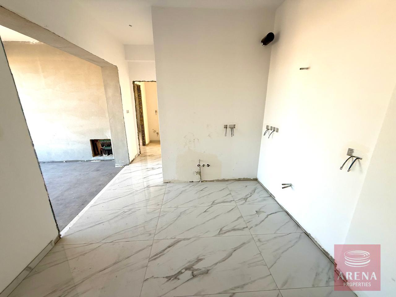 1-APTS-IN-DERYNIA-10146-2-5