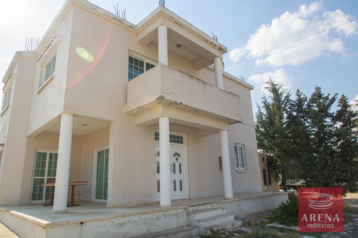 1-Houze-in-Ormidia-5450-1