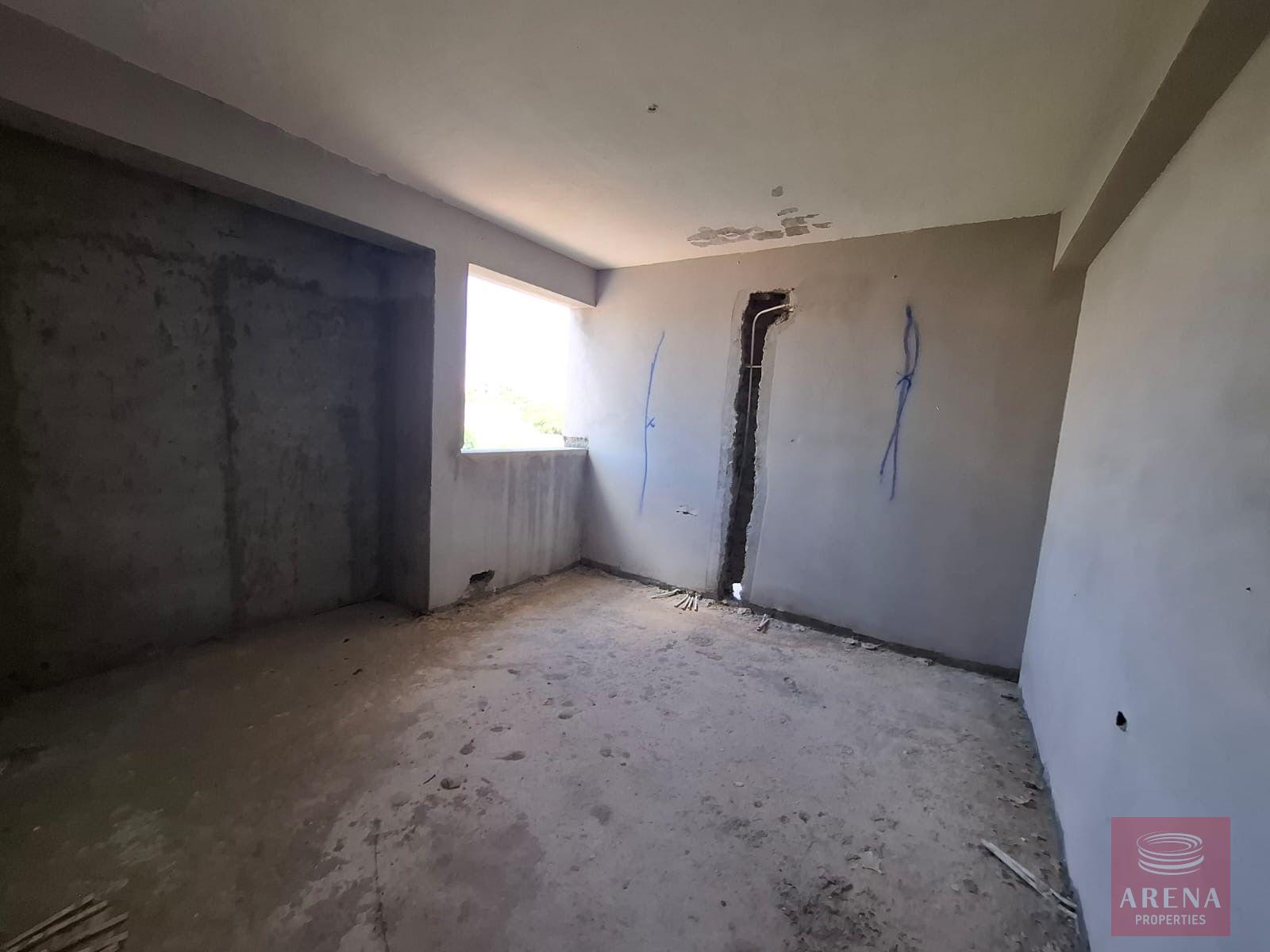 1-PENTHOUSE-IN-KAPPARIS-9735-4