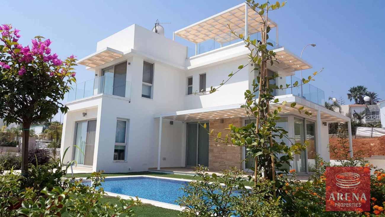 1-Villa-in-cape-greco-6024-1
