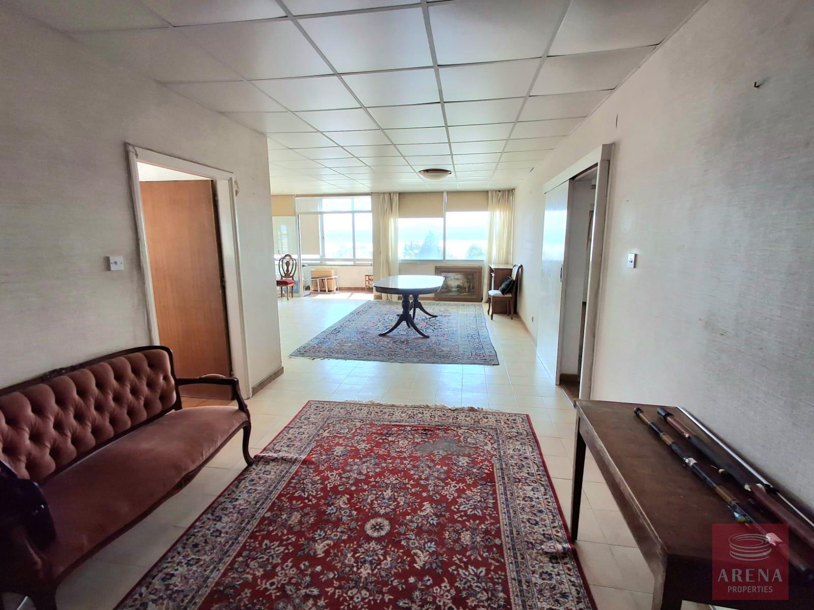 1-apartment-in-makenzy-9728-1