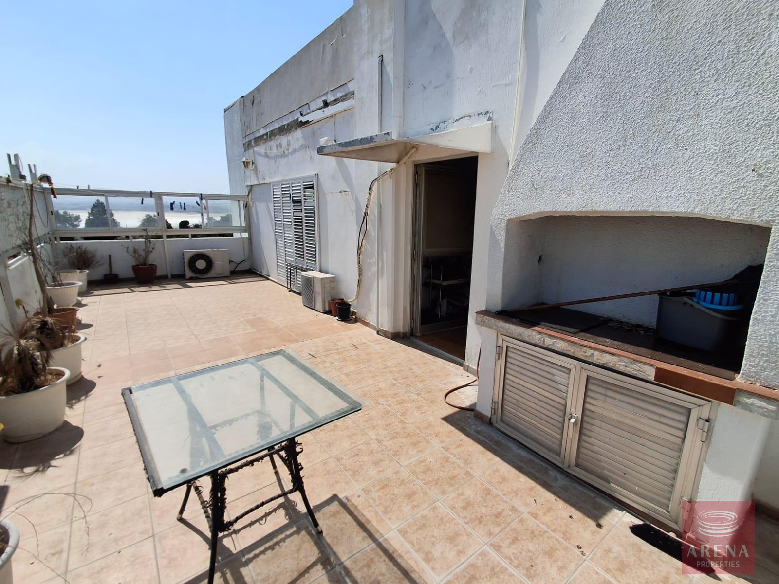 1-apartment-in-makenzy-9728-12