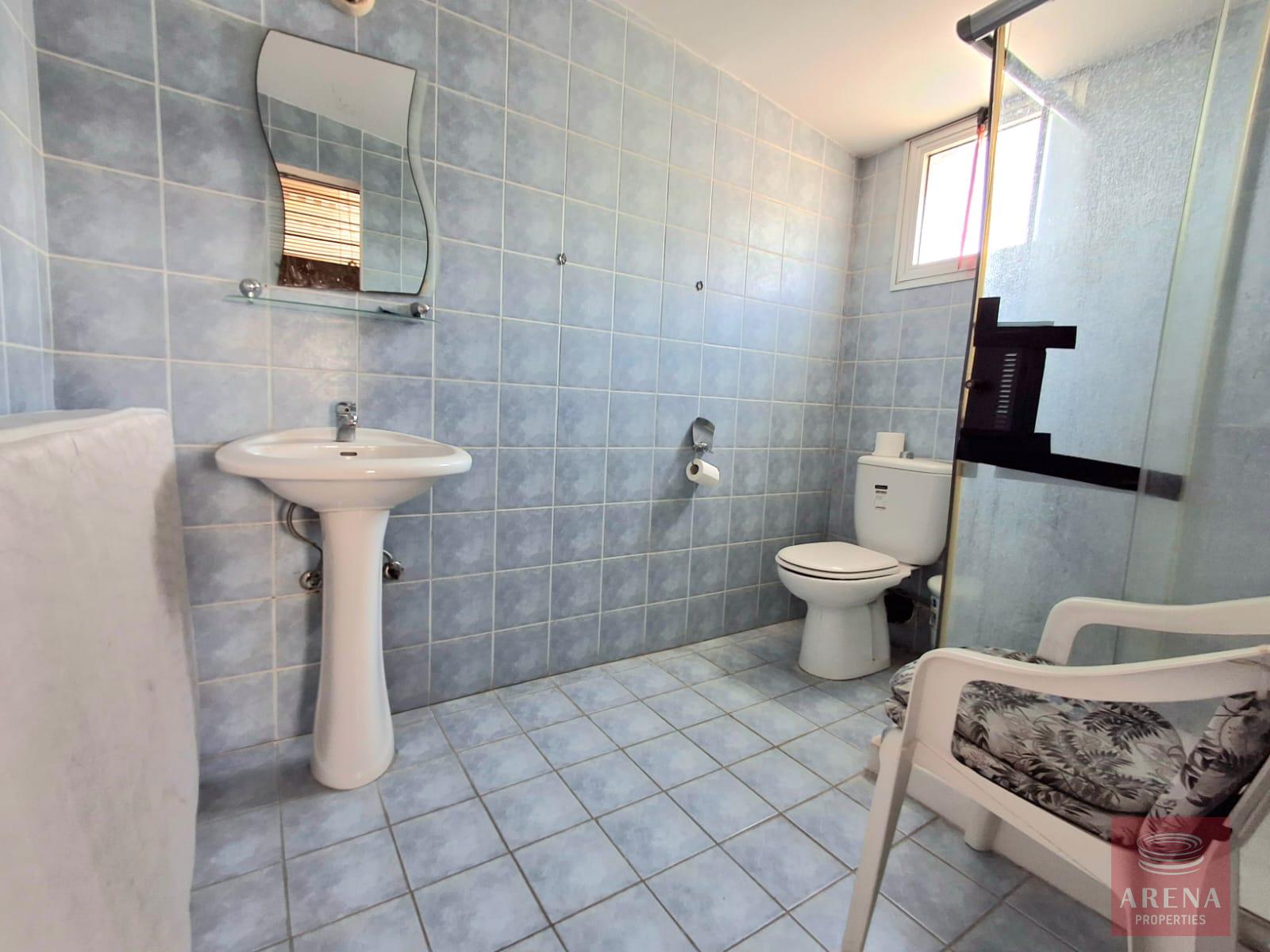 1-apartment-in-makenzy-9728-5