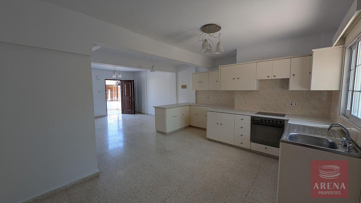 1-th-paralimni-10157-7-5