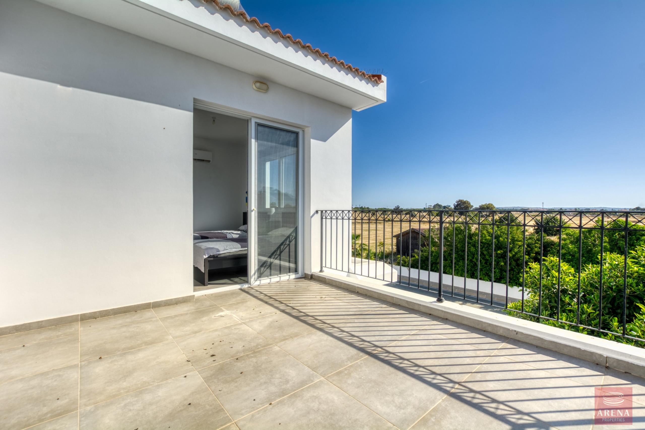 1-villa-for-sale-in-ayia-thekla-9769-13-scaled-2