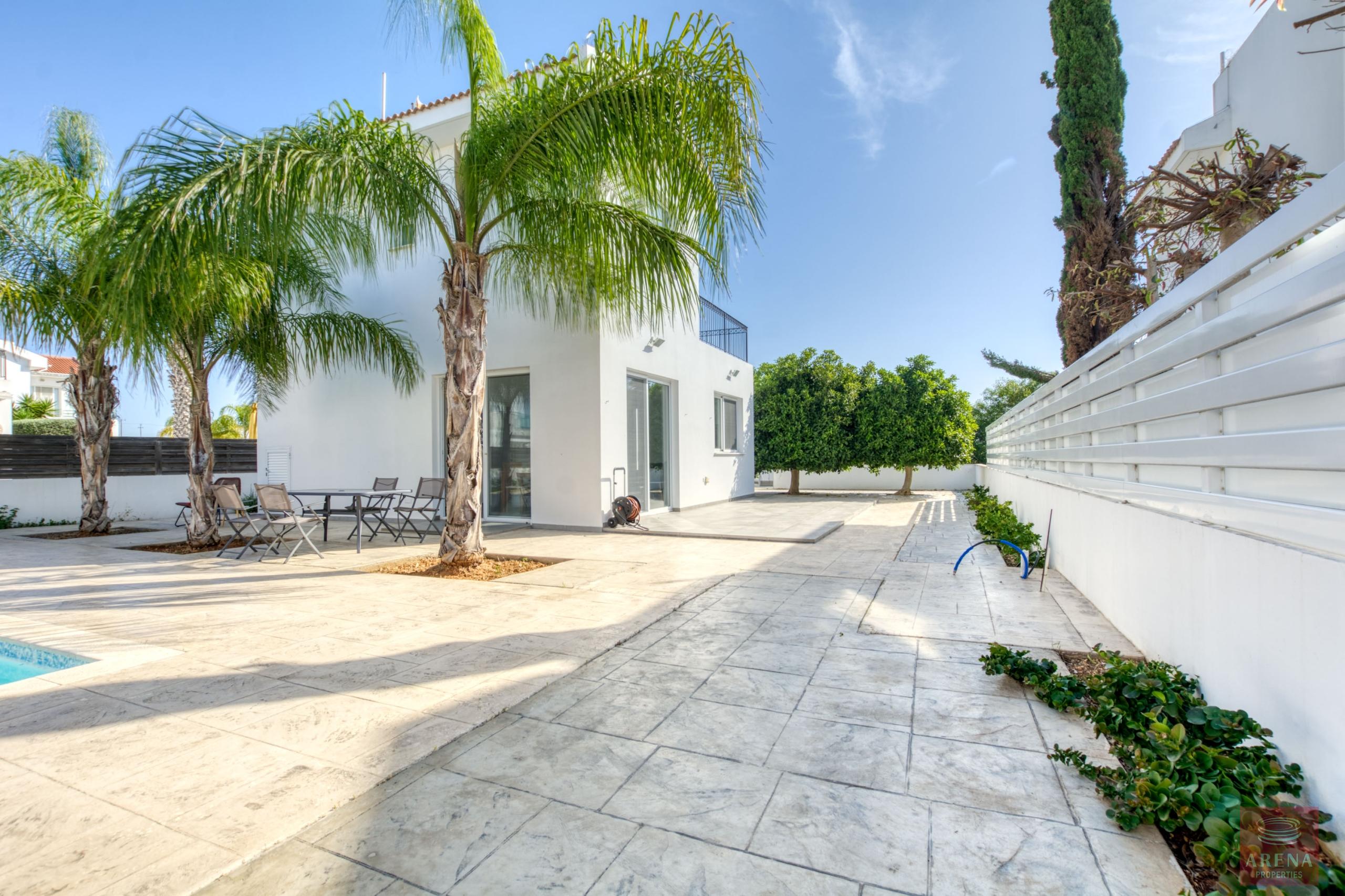 1-villa-for-sale-in-ayia-thekla-9769-4-scaled-2